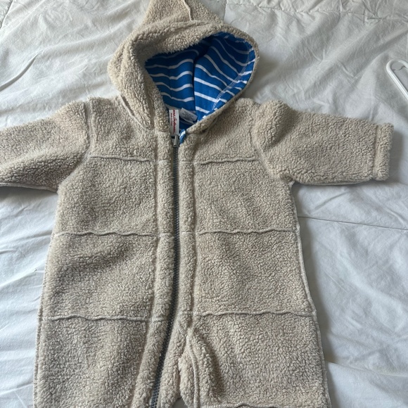 Hanna Andersson Soft Fleece Hooded Romper - Tan - Size 60 - Picture 1 of 5